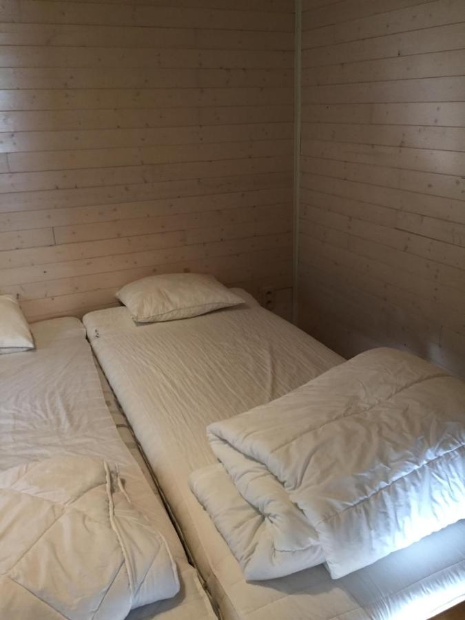 Chalet Les Brulins Hotel Resteigne Ngoại thất bức ảnh