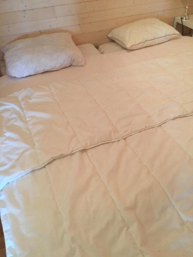 Chalet Les Brulins Hotel Resteigne Ngoại thất bức ảnh